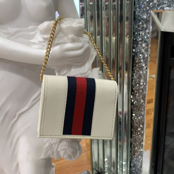 Gucci White Rajah Chain Card Case Sylvie - Picture 8 of 10